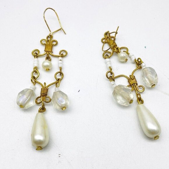 Simulated Pearl Chandelier Earrings Gold Tone Wire Bridal Wedding Promise Commit - Picture 1 of 8